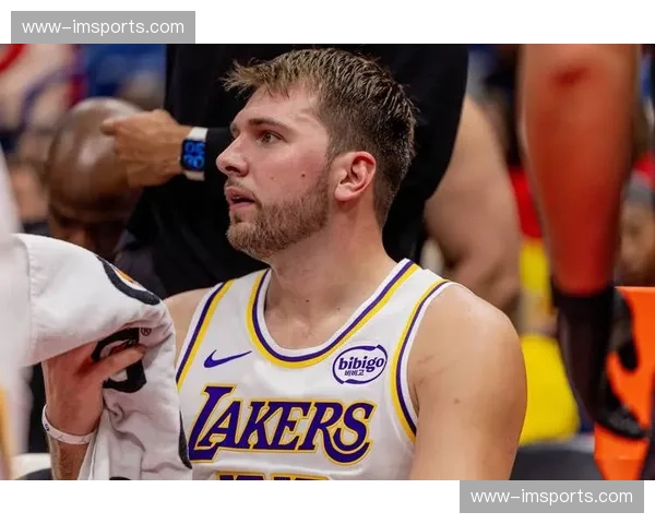 东契奇与里夫斯伤情更新 湖人轮换阵容面临深度考验